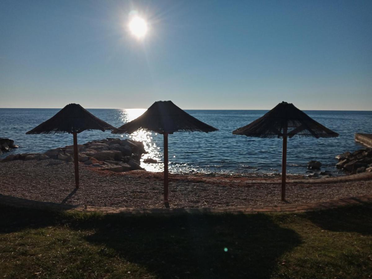 Apartman Sole Διαμέρισμα Karigador Εξωτερικό φωτογραφία
